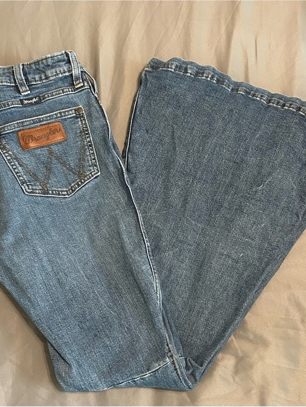 Wrangler Women's Light Blue Wide Leg Jeans